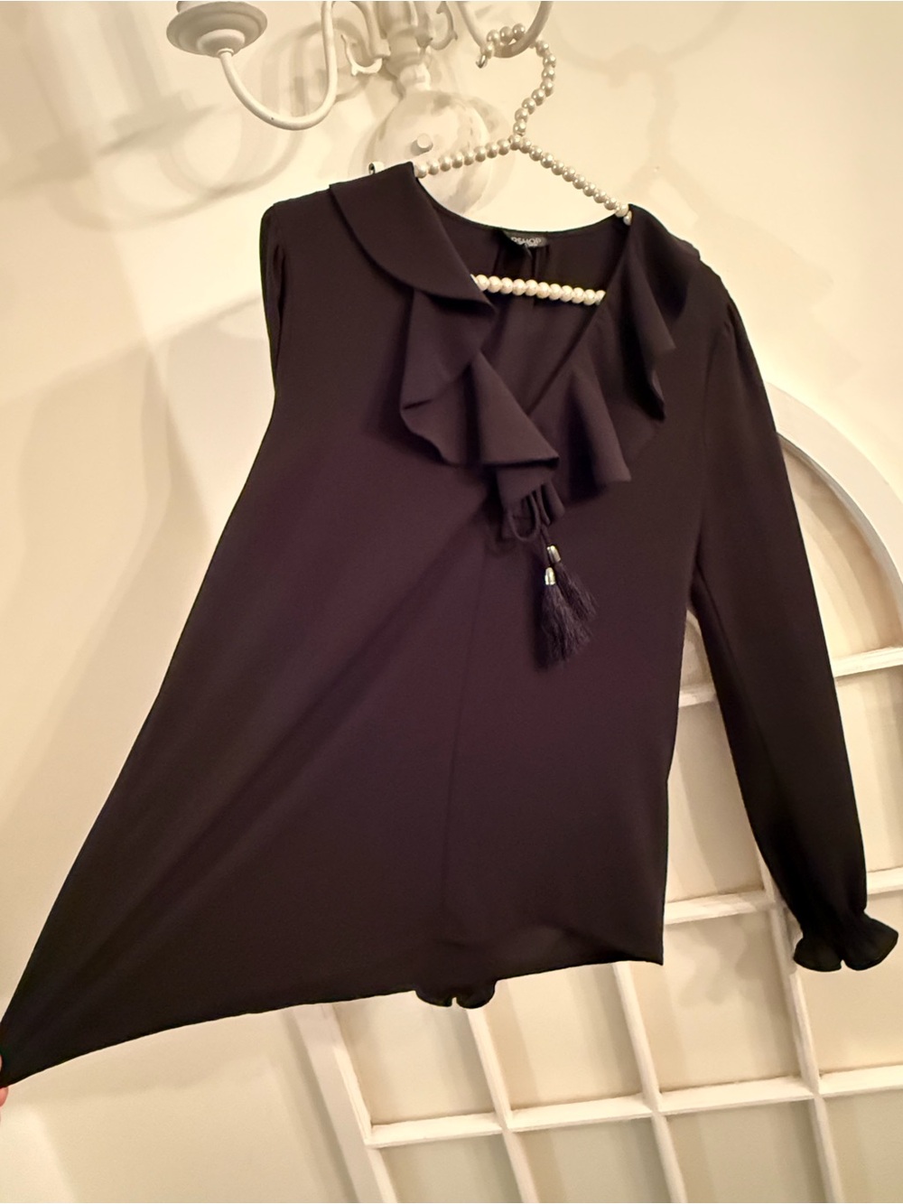 TOPSHOP Black Ruffle V-Neck Long Sleeve Tassel Blouse Boho Chic  Romantic Goth